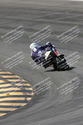 media/Apr-18-2025-CVMA Friday Practice (Fri) [[88baa45499]]/Racer 3/Session 2 Bowl Backside/